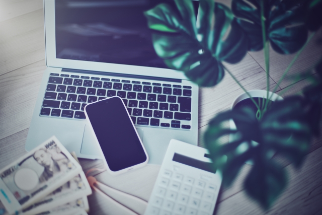 金融DXの推進とデジタルバンキングの関係を示したイメージ