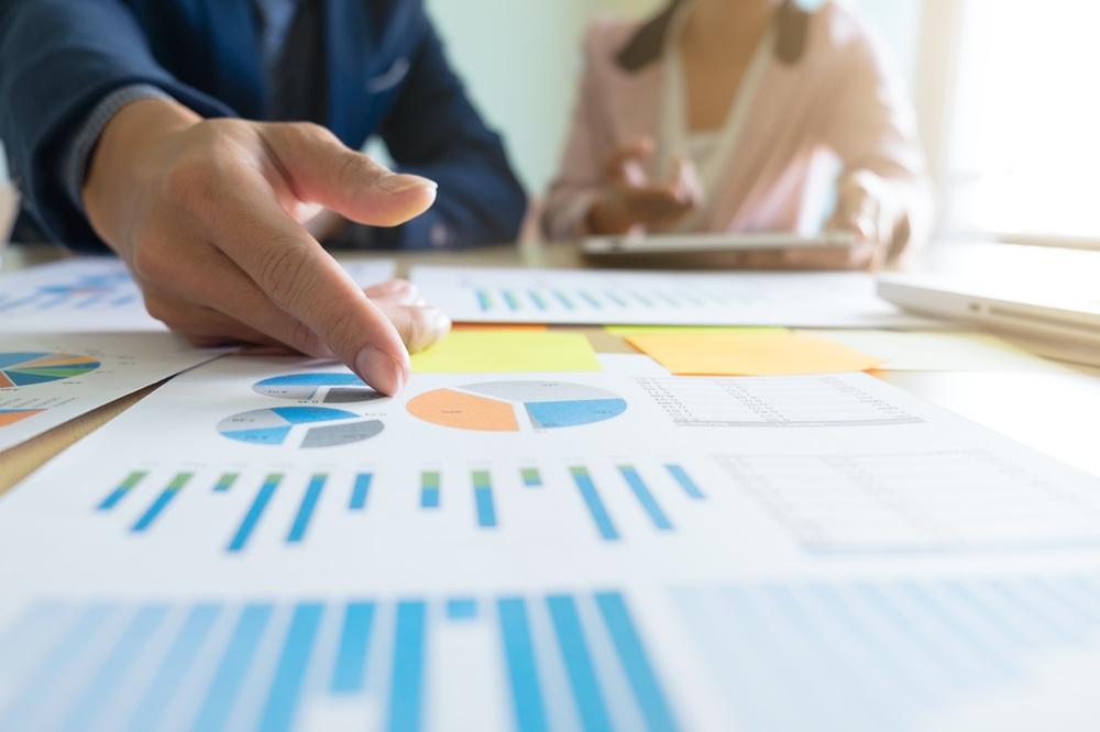 ウォーターフォール開発とは何かを表すイメージ