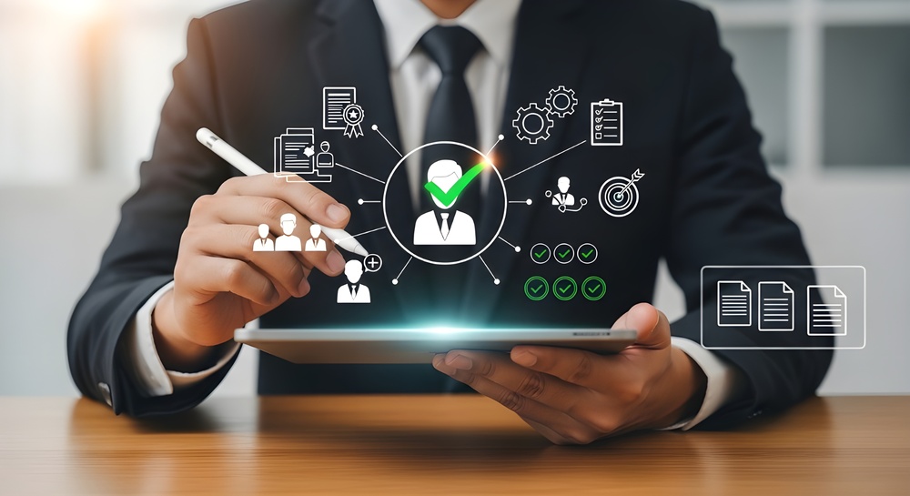 データ統合と業務改革を実現する労務DXのイメージ