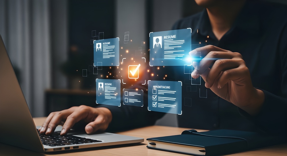 多面的な課題を整理しながら推進する労務DXのイメージ