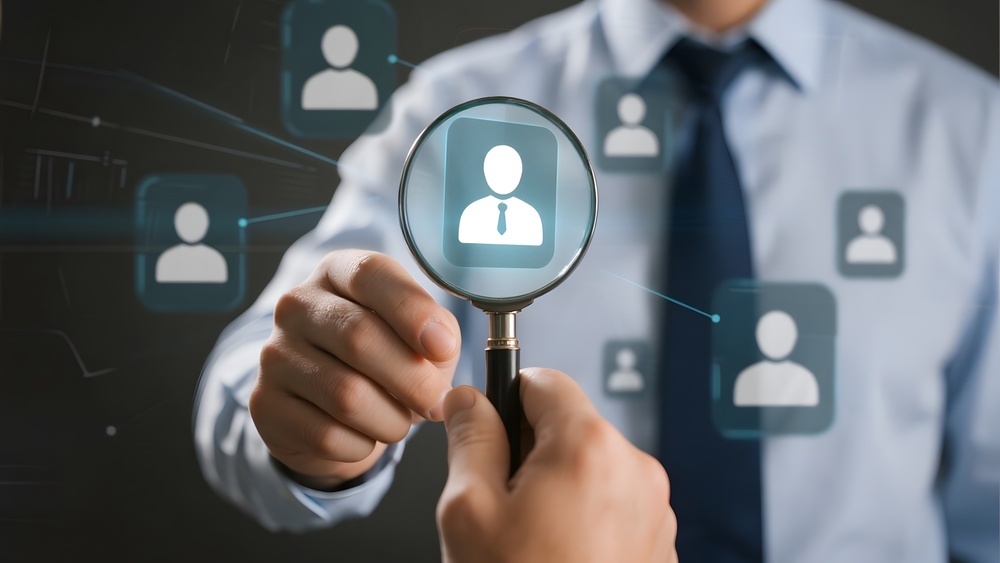 複数システムを連携し業務全体を効率化する労務DXのイメージ