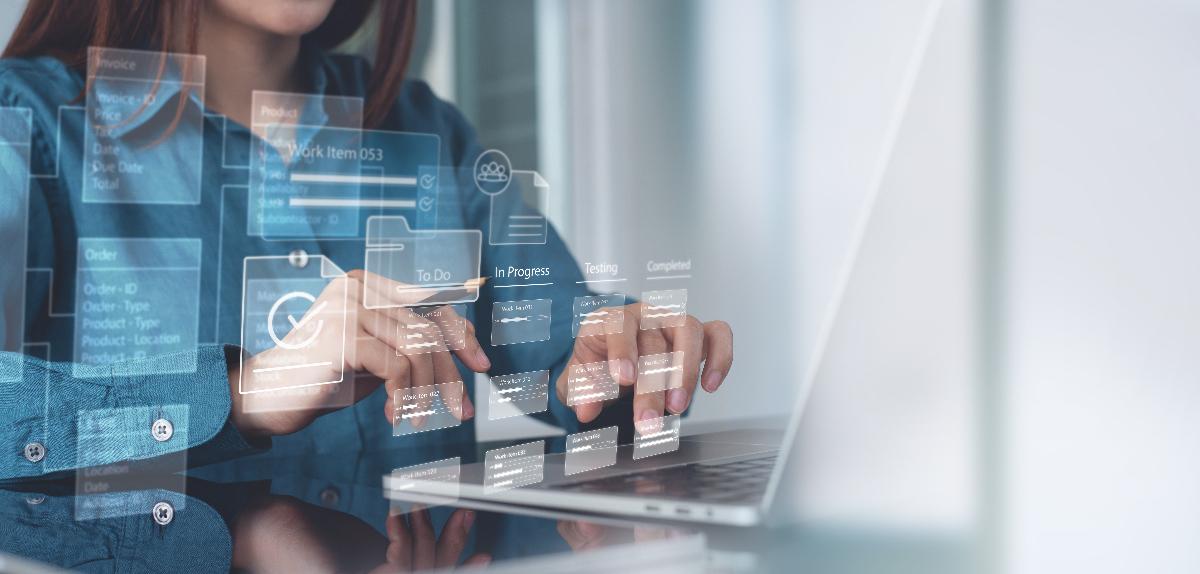 従業員の負担軽減と生産性向上を実現するタスク管理のイメージ