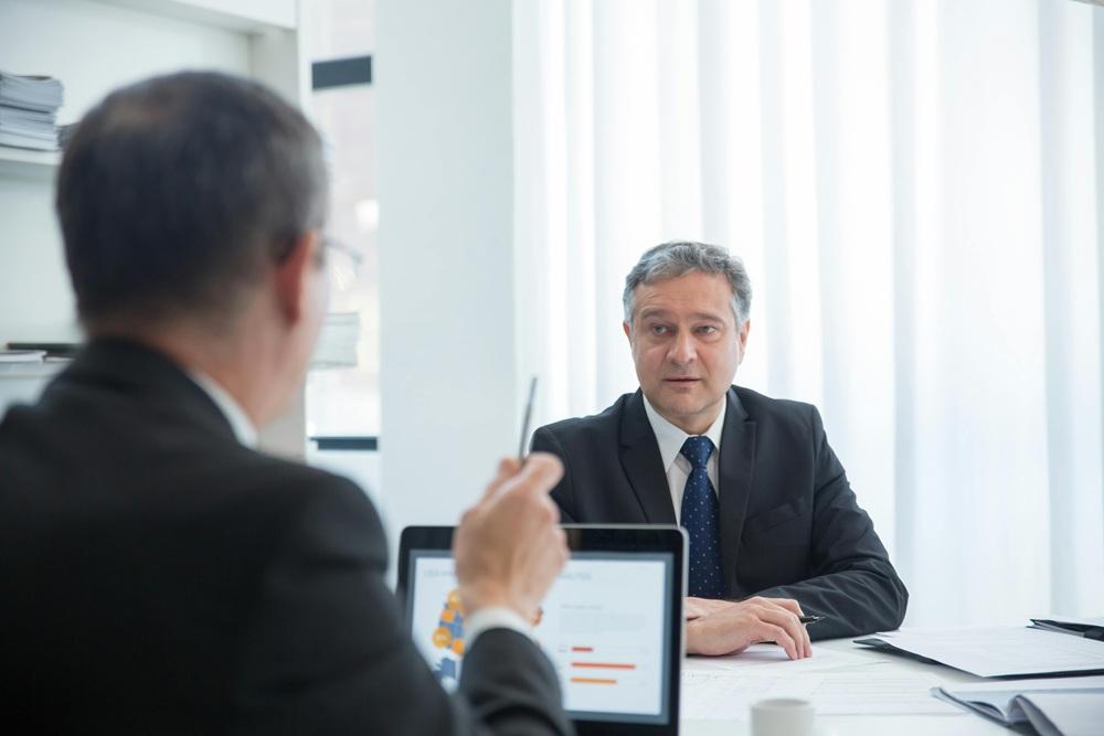 営業プロセスと言語化された課題設定から営業DXの第一歩を踏み出す重要性と成功事例の示唆