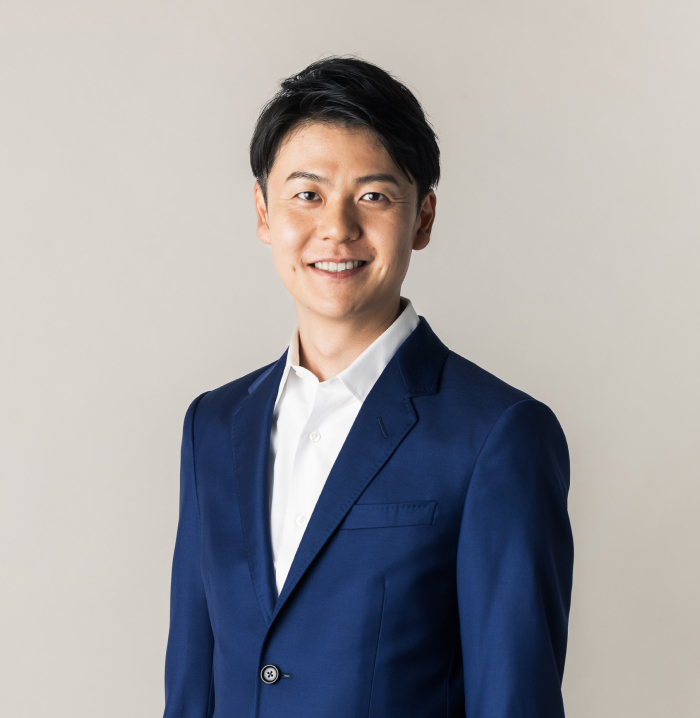 河端 保志